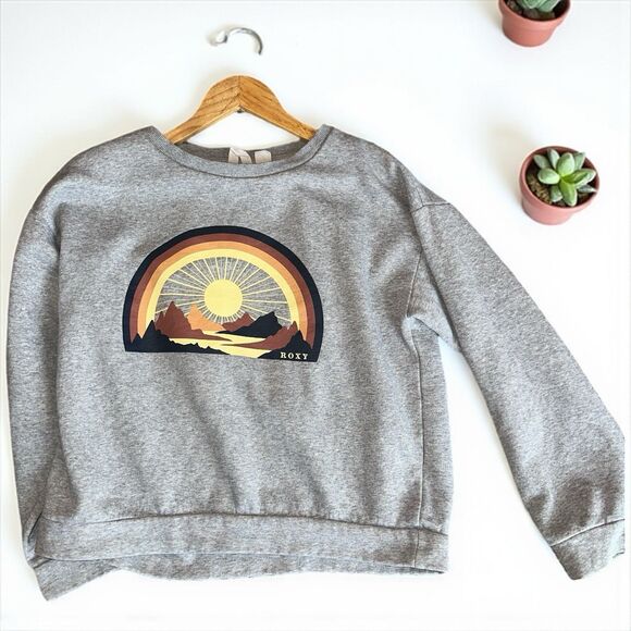 Roxy Tops - Roxy Sun Mountain Graphic Sweatshirt Gray Crewneck Pullover Boho Hiking Surf M